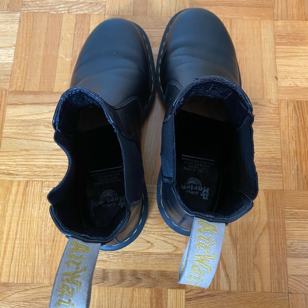 Dr. Martens unisex Vegan Felix Chelsea Boots - Picture 4 of 7